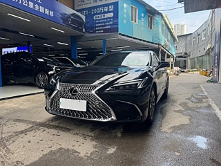 Заказать LEXUS ES