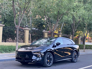 Заказать XPENG MOTORS G7