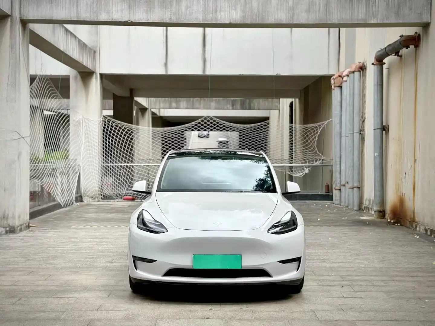 TESLA MODEL Y, 2021 год