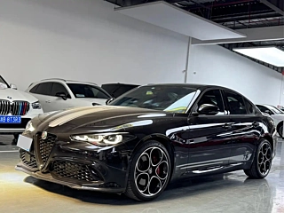Заказать ALFAROMEO GIULIA