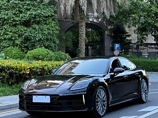 Заказать PORSCHE PANAMERA