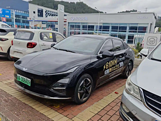 Заказать SGMW WULING STARLIGHT