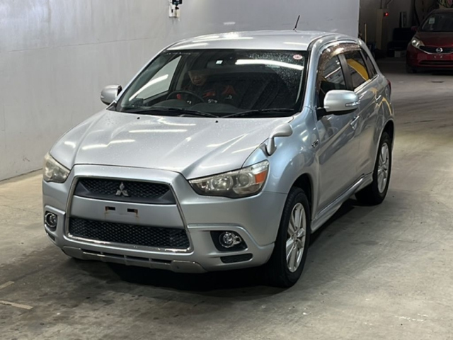 MITSUBISHI RVR 2010