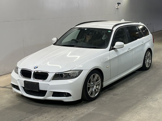 BMW 3 SERIES 2012