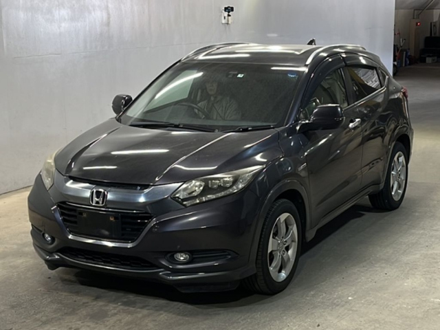 HONDA VEZEL 2013