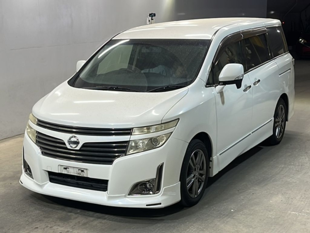 NISSAN ELGRAND 2012