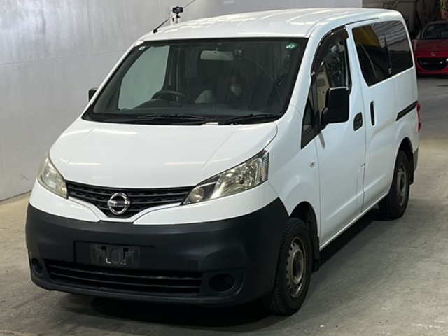NISSAN NV200 2016