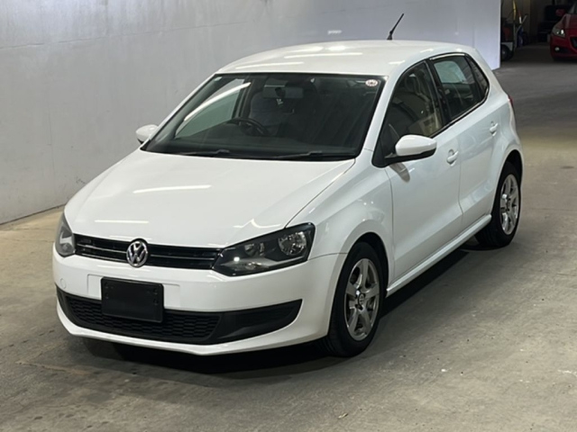 VOLKSWAGEN POLO 2012