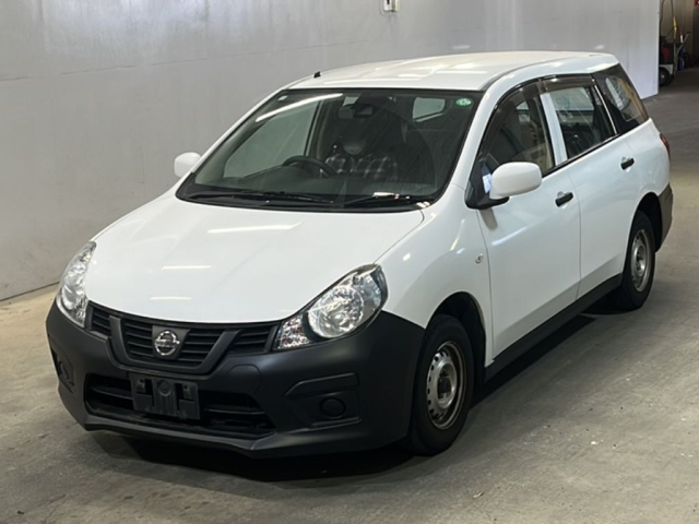 NISSAN AD
