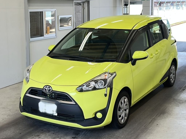TOYOTA SIENTA 2017