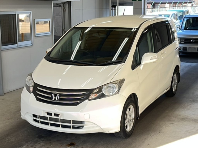 HONDA FREED 2009