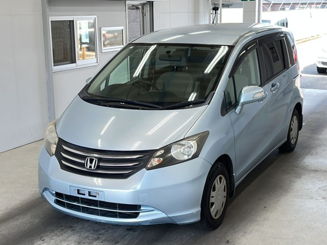 HONDA FREED 2009