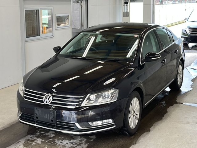 VOLKSWAGEN PASSAT 2014
