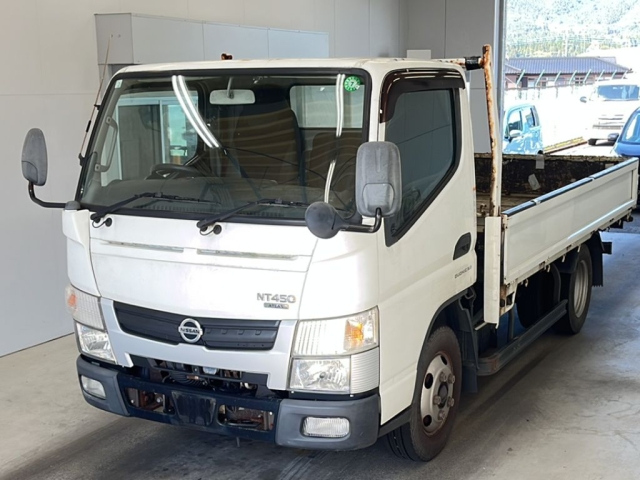 NISSAN ATLAS 2019