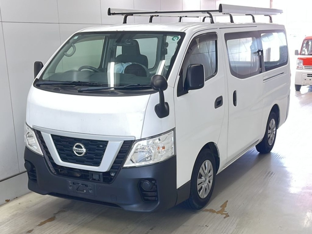 NISSAN CARAVAN VAN 2018