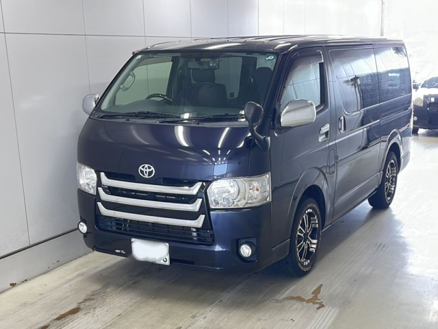 TOYOTA REGIUS ACE VAN 2017
