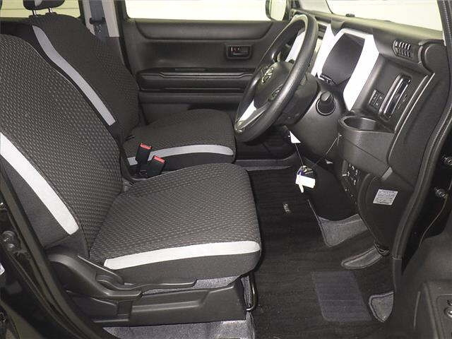 MAZDA FLAIR 2023