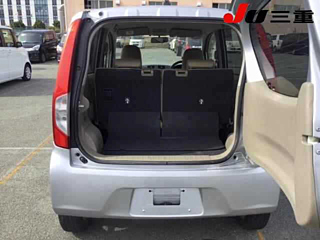 DAIHATSU MOVE 2013