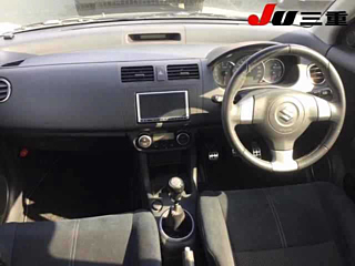 SUZUKI SWIFT 2010