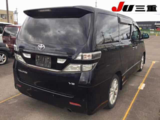 TOYOTA VELLFIRE 2008