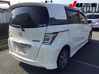 HONDA FREED 2012