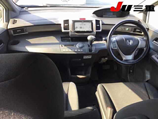 HONDA FREED 2012