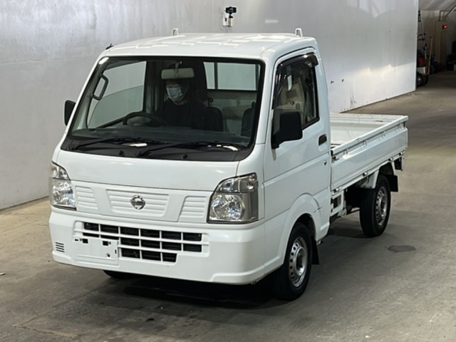 NISSAN CLIPPER TRUCK 2014