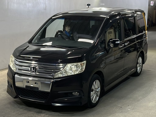 HONDA STEP WAGON 2012
