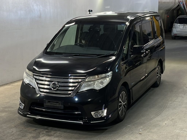 NISSAN SERENA 2014