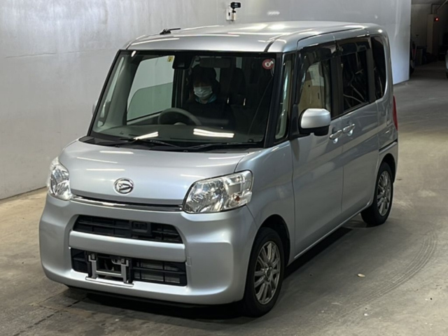 DAIHATSU TANTO 2016