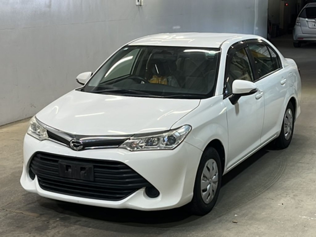 TOYOTA COROLLA AXIO 2015