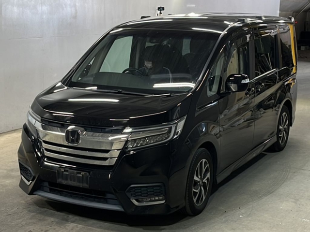 HONDA STEP WAGON 2018