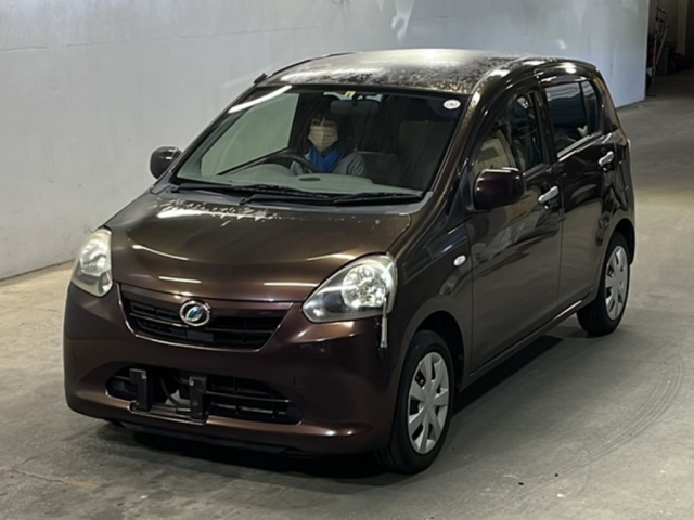 DAIHATSU MIRA E S 2012