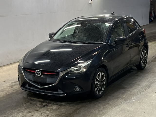 MAZDA DEMIO 2016