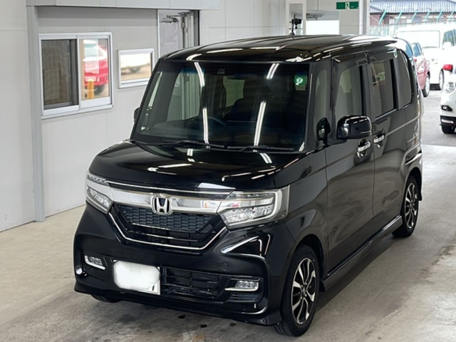 HONDA N BOX 2018