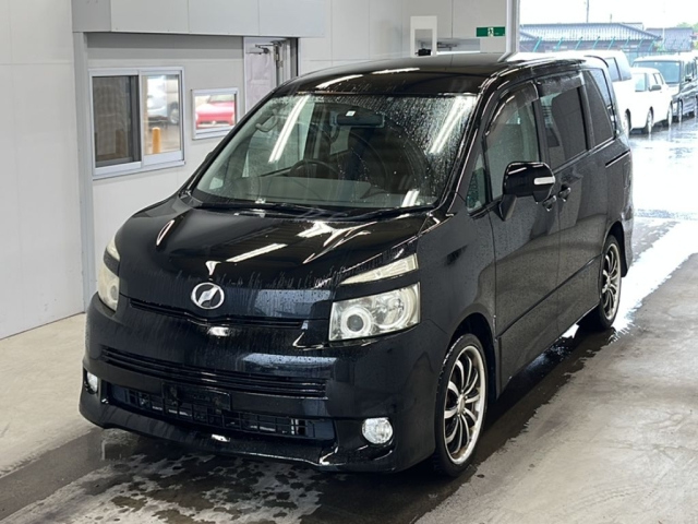 TOYOTA VOXY 2008