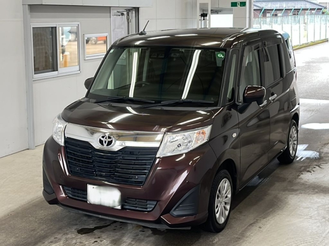 TOYOTA ROOMY 2019