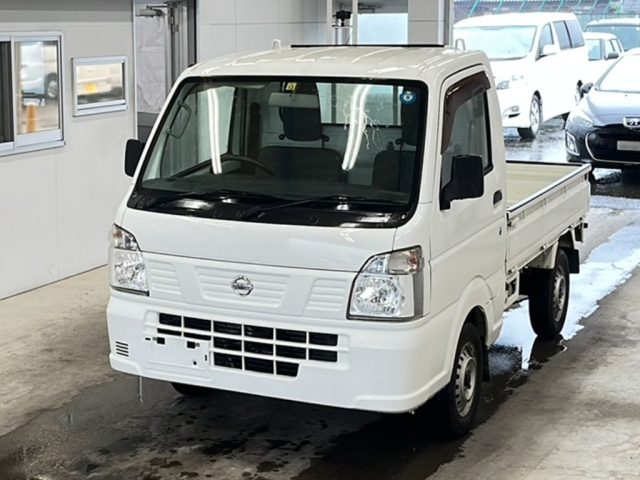 NISSAN CLIPPER TRUCK 2016