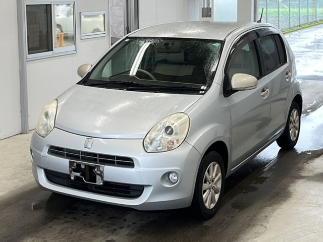 TOYOTA PASSO 2010