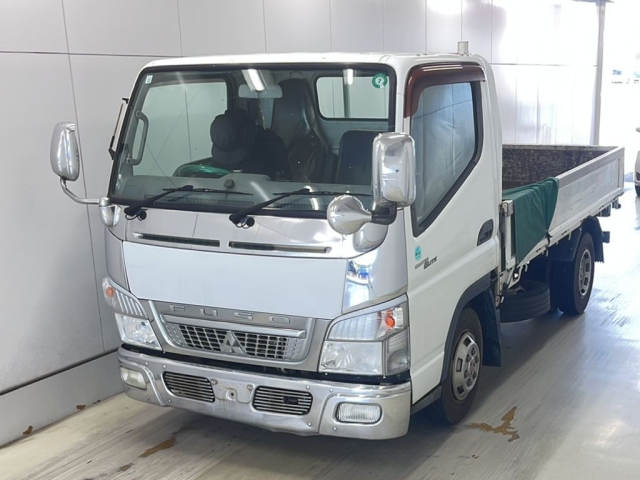 MITSUBISHI CANTER 2010
