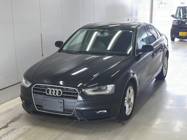 AUDI A4 2014