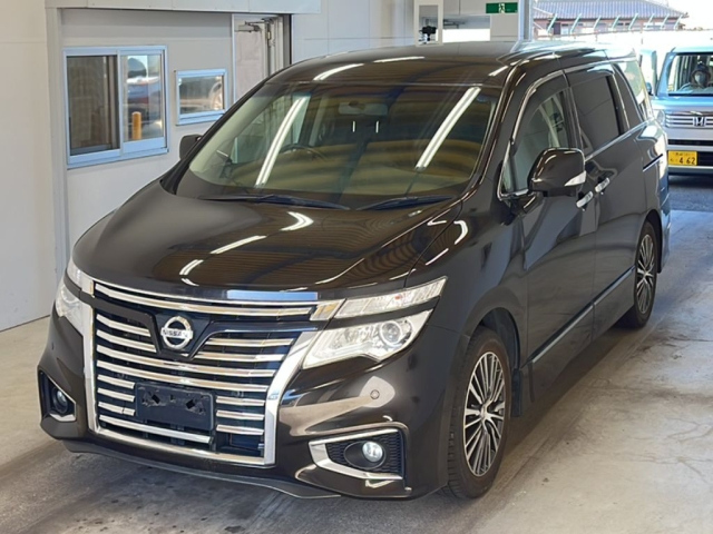 NISSAN ELGRAND 2017
