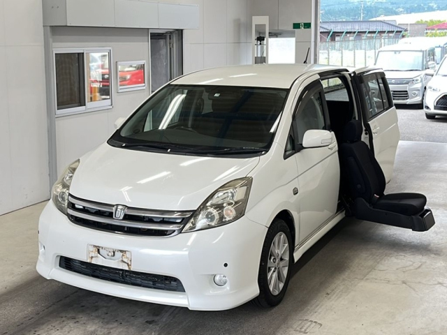 TOYOTA ISIS 2007