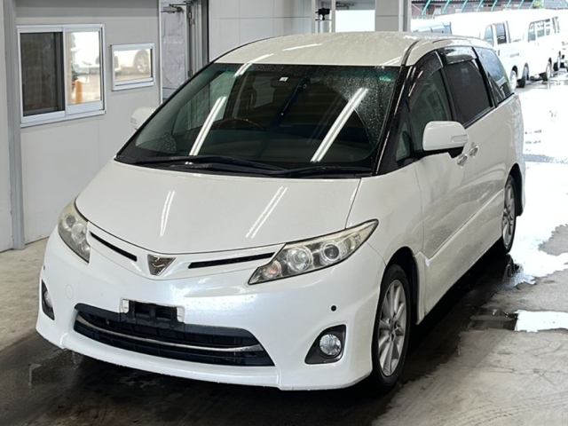 TOYOTA ESTIMA 2010