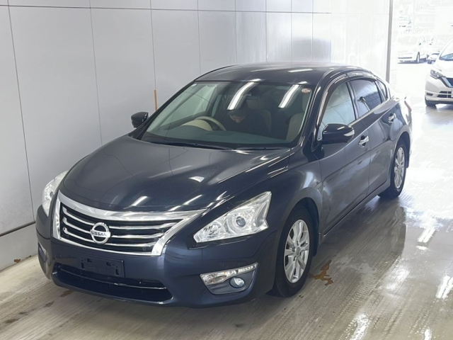 NISSAN TEANA 2015