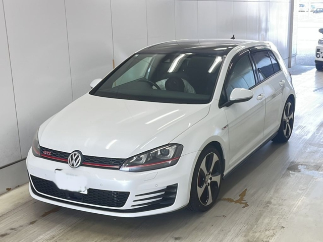 VOLKSWAGEN GOLF 2015