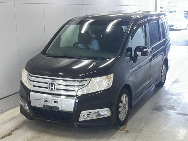 HONDA STEP WAGON 2010