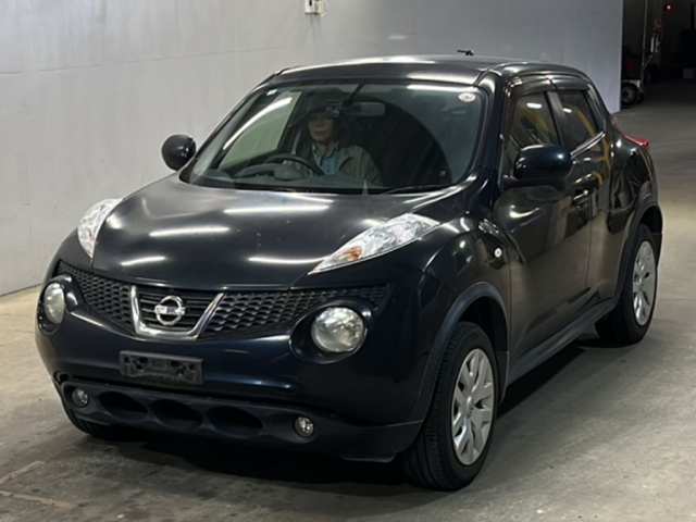 NISSAN JUKE 2012