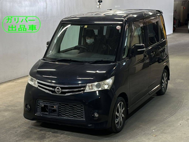 NISSAN ROOX 2012