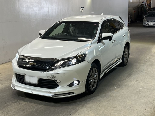 TOYOTA HARRIER 2016